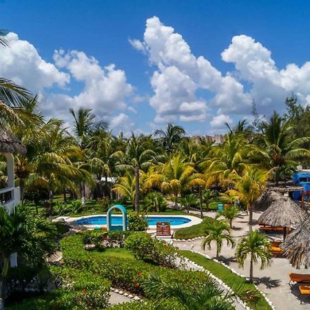 Hotel Puerto Holbox Beach Front Exterior photo