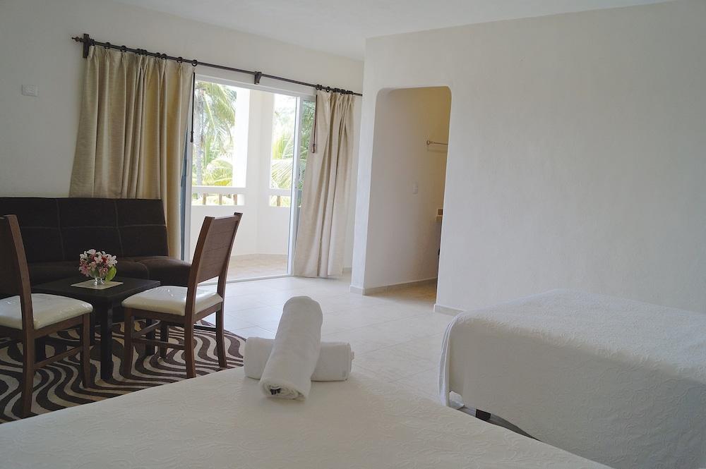 Hotel Puerto Holbox Beach Front Exterior photo