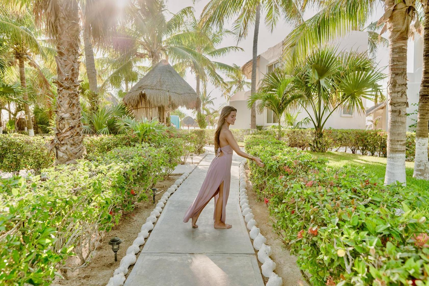 Hotel Puerto Holbox Beach Front Exterior photo