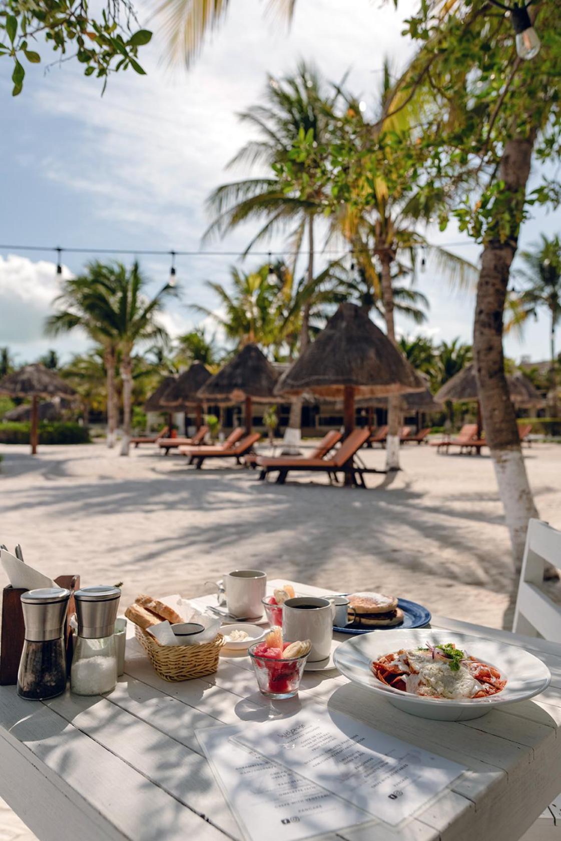 Hotel Puerto Holbox Beach Front Exterior photo