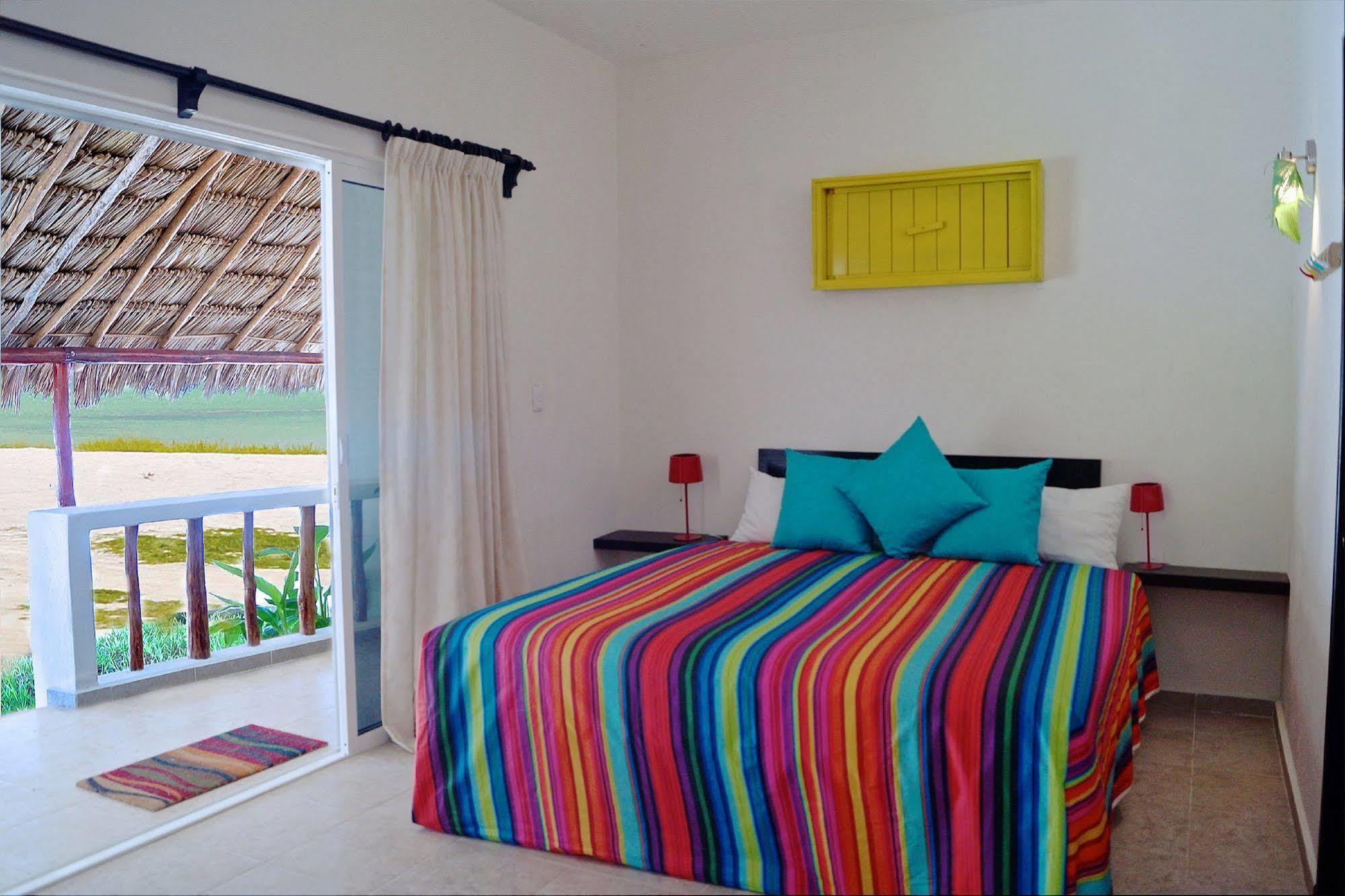 Hotel Puerto Holbox Beach Front Exterior photo